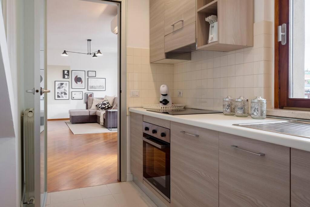 Apartamento Exclusive Penthouse With 60 M2 Panoramic Terrace Perugia Exterior foto